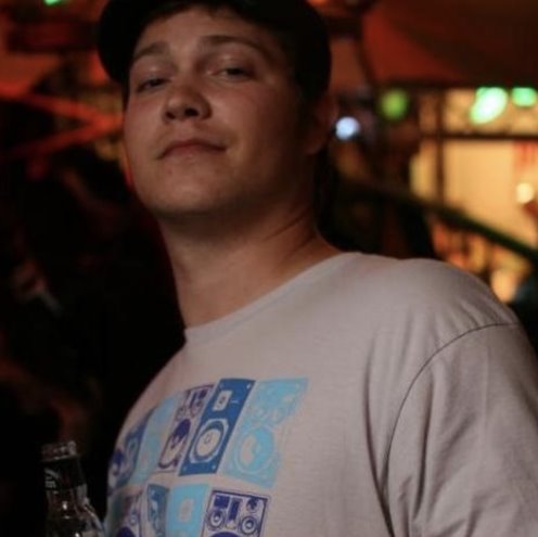 苹果重新设计“官翻机”页面：更直观、更现代