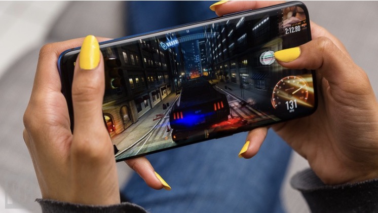 分析师预计苹果第四季度 iPhone 产量 9000 万，明年 Q1 6600 万