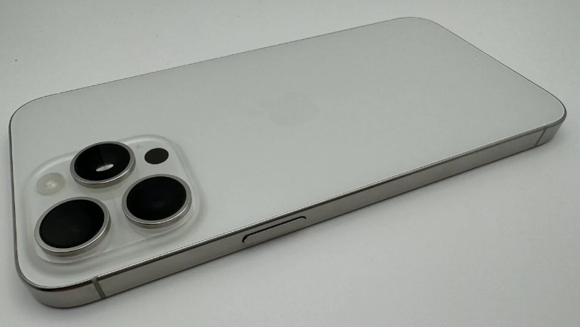 4.7英寸的iPhone8或配玻璃材质和无线充电