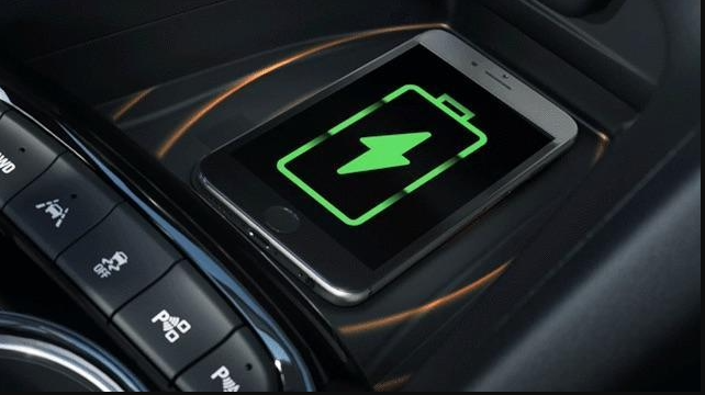 苹果折叠 iPhone 研发新动态曝光：聚焦轻薄与续航