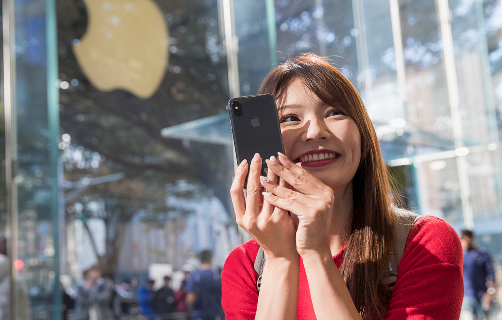 苹果 iPhone 2022 重磅爆料：无刘海、全新钛金属设计、后置摄像头不会凸出