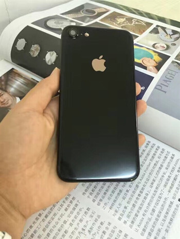 苹果新专利：在车内定位 iPhone 等移动设备的准确位置