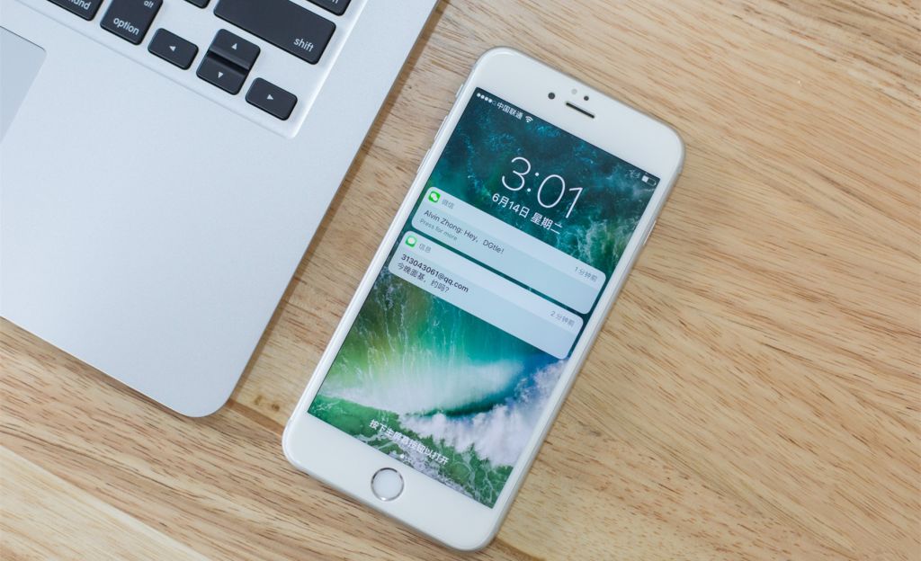 用户称 Apple Card 使用一个月后开始出现明显掉漆现象