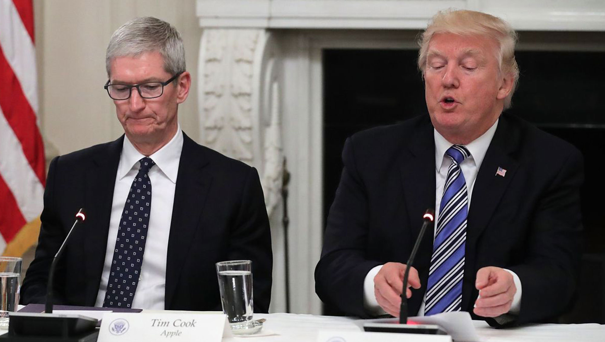 由于特朗普口误，库克将推特用户名更改为「Tim Apple」