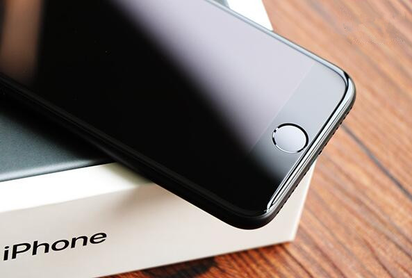 iPhone5c序列号无效：苹果应该赔偿用户