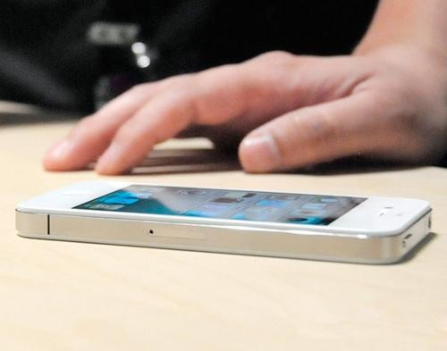 iPhone 6s 或暗示和 Home 键说再见