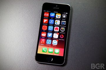 苹果 iOS 16 已推出四个月，但用户反馈该系统仍存大量 Bug