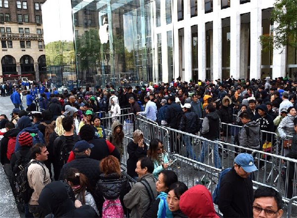 苹果或将开启第二波 iPhone 减产计划