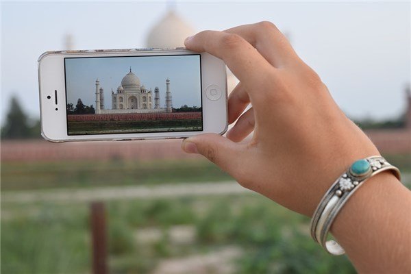 传苹果已开始研发 iPhone 15：Lightning 时代终结