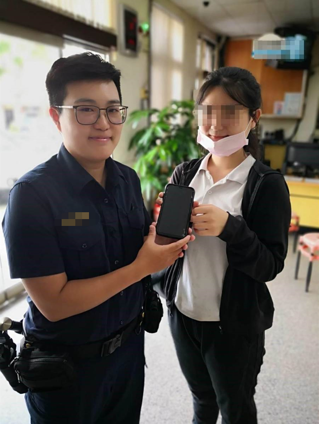 苹果更新新冠病毒筛查应用程序，加入新症状提示及自制口罩教程