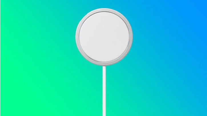 消息称苹果仍在积极研发可折叠 iPhone，有望在 2026 年销售