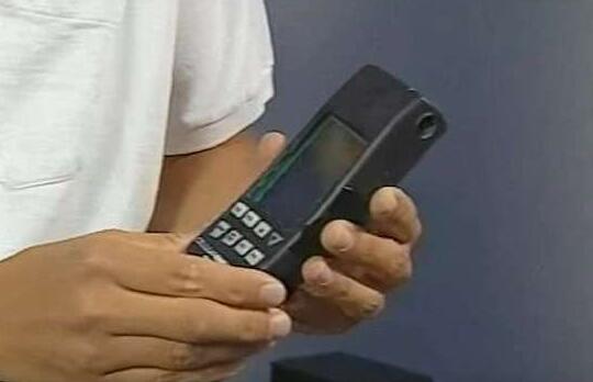 实测：iPod Nano 7 可以为 Apple Pencil 充电