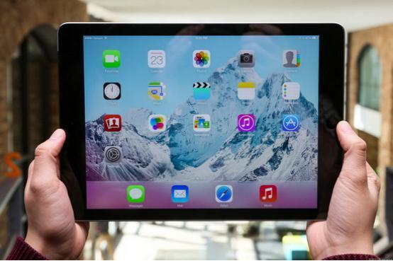 又见概念 iPhone 8：这款颜值超高的