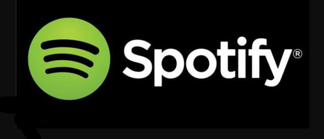 苹果发布首款 MagSafe 充电宝，售价 749 元