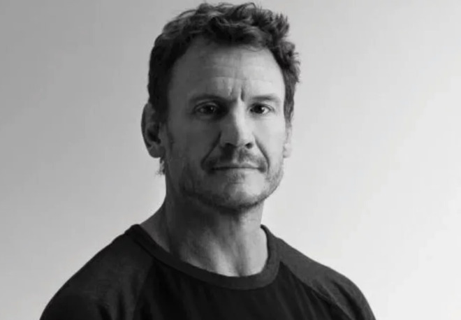 作死！用 iPhone 当保时捷911的刹车片！