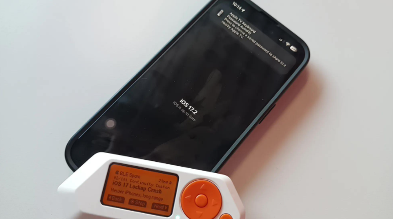 落了一个字？苹果 iOS 18 简体中文宣传语被吐槽