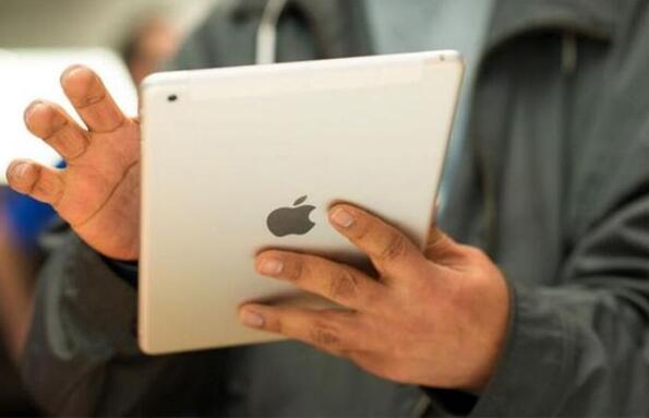 2019 款 iPhone 天线软板材质或将大改，抛弃 LCP 改用 MPI 材质