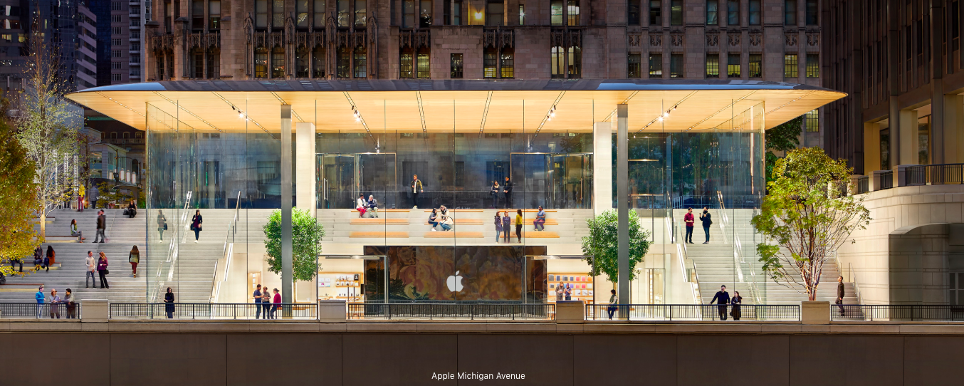 iPhone SE成最强老人机？线下购买年长者居多