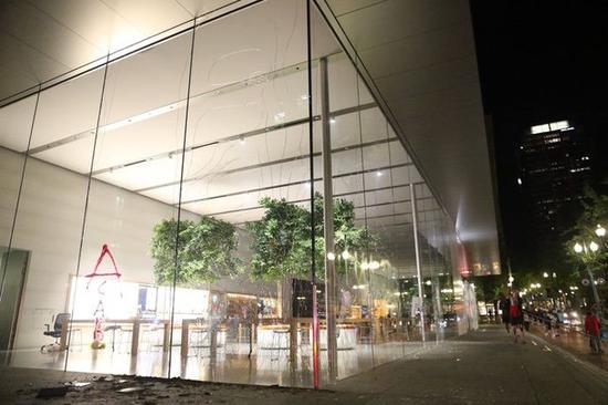 iPhone SE 2再曝：4.2英寸屏幕 WWDC发布