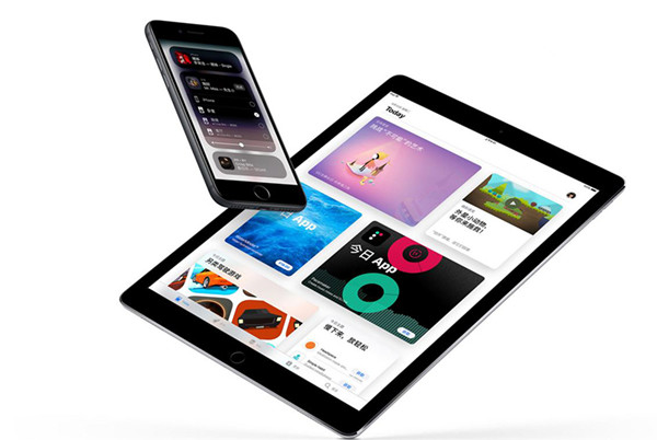 苹果 iPhone 17 系列机模上手：Pro 与 Air 双线出击