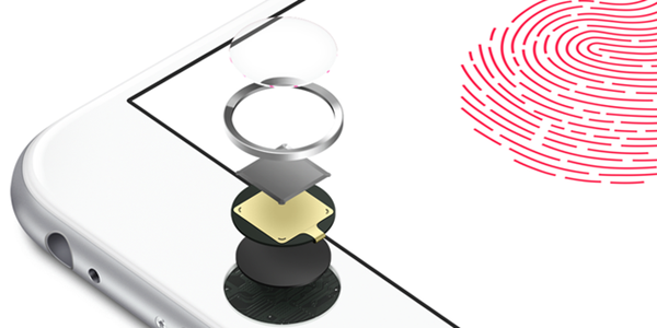 Prada 推出 AirPods 保护套，售价 1700 元