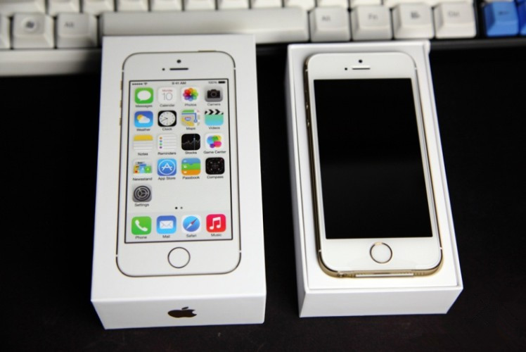 BBC卧底苹果中国代工厂：待遇极差