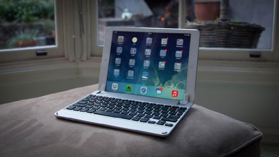 郭明錤：iPhone SE4批量生产可能被取消或延后