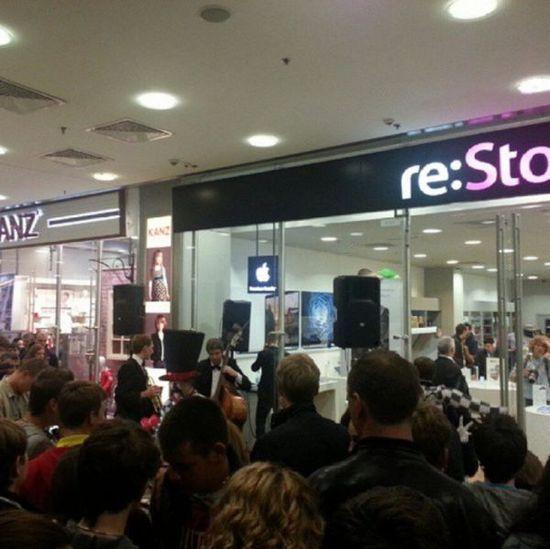 苹果 iPhone 利润率已从峰值 74% 降至 60%