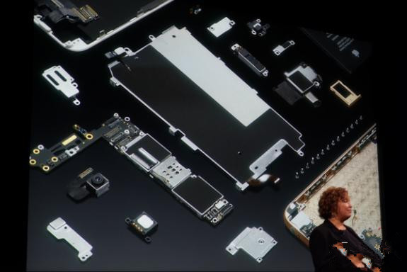 日本显示巨头陷绝境：只待iPhone 8发威