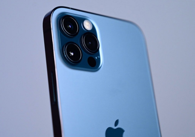 外媒批iPhone售价太贵：苹果快降千元