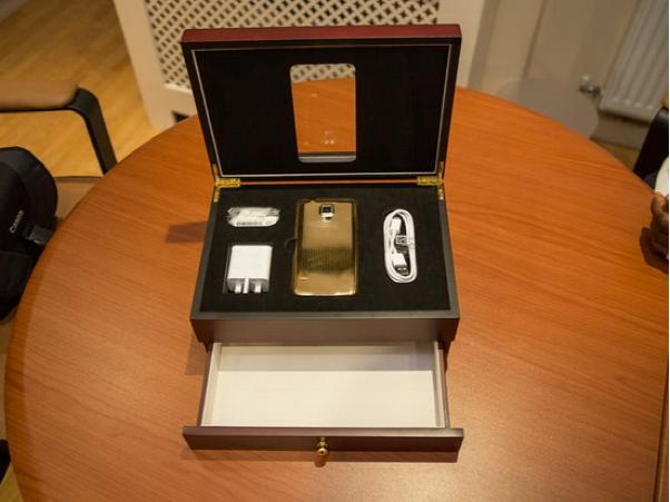 美国 10 月手机销量榜：苹果强势领跑，三星 A14 5G 成黑马